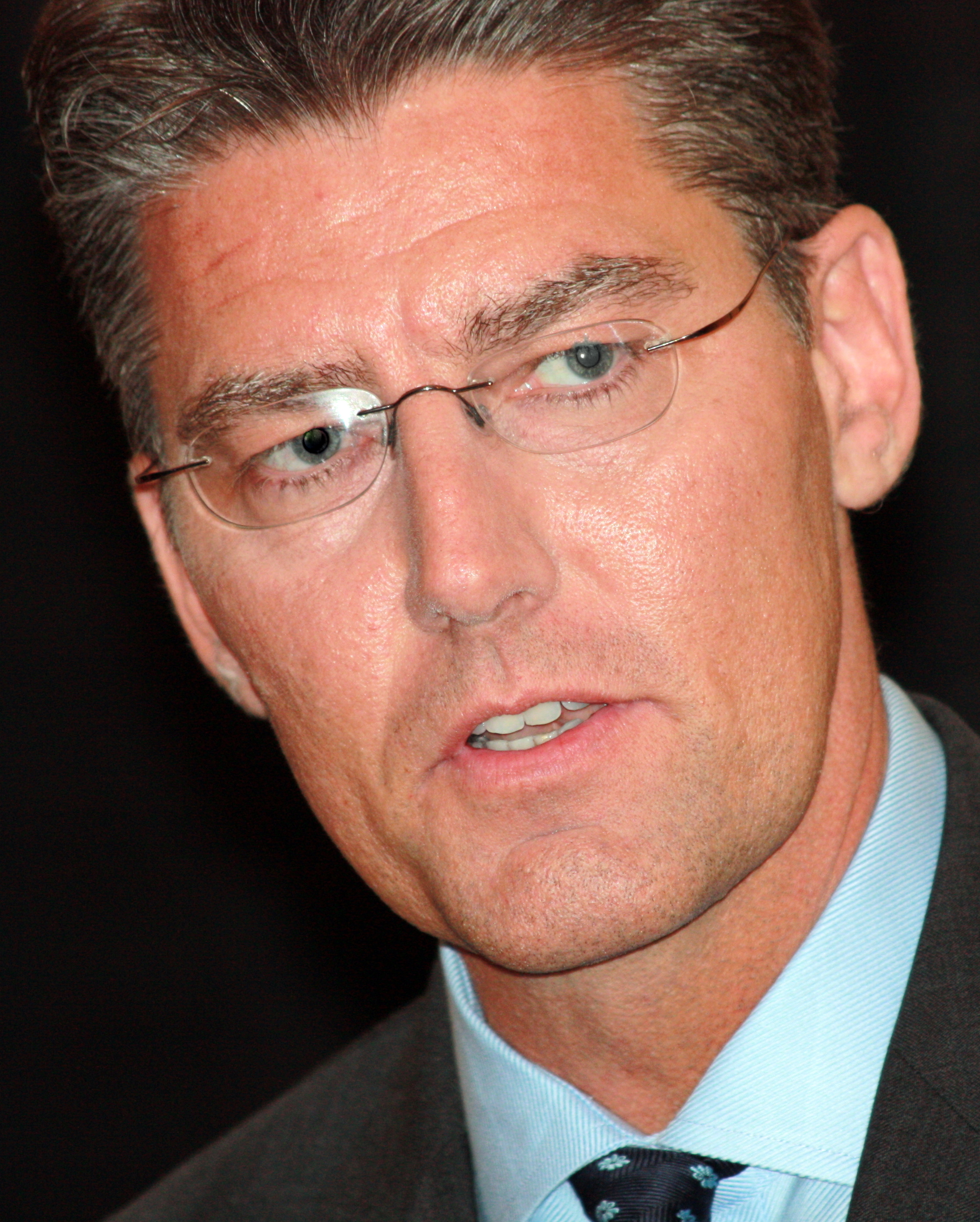 Andrew Halcro, Anchorage Chamber of Commerce, Oil Tax Debate, Alaska Senator Bill Wielechowski